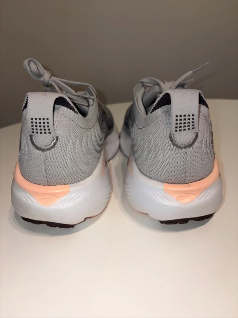 Brooks Adrenaline GTS 25 Running Shoes women’s Size 8.5 - Picture 8 of 13